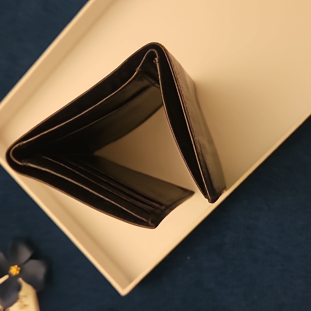 Christian Dior Pocket - Picture 6 of 8